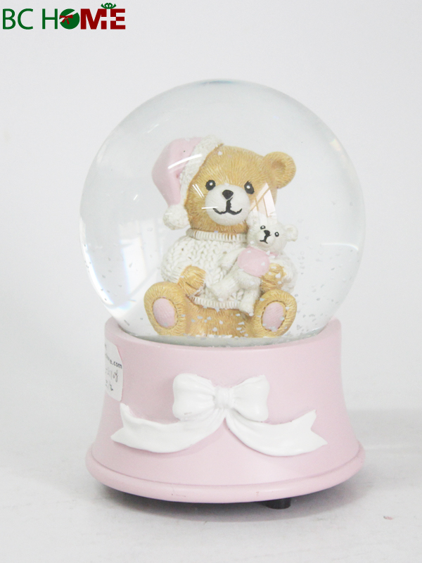 Polyresin Snow globes