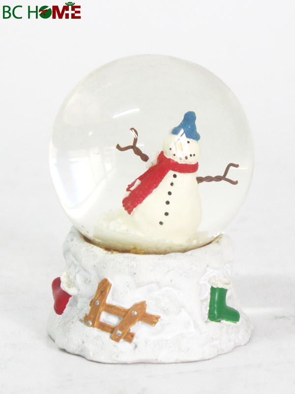 Polyresin Snow globes